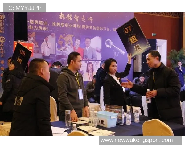 康利赞华子休赛期积极组织训练展现领袖气质显著提升